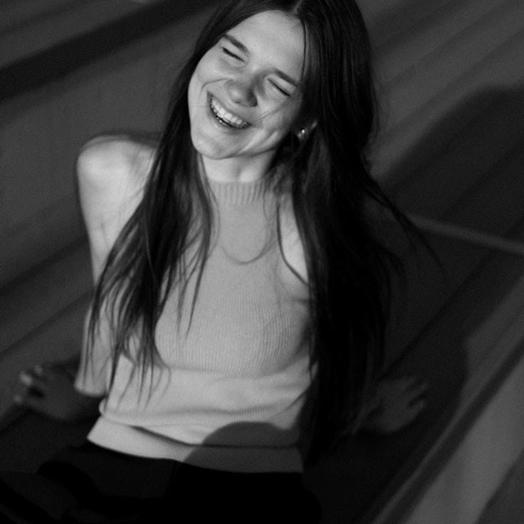 Ravi Kapoor, Client Relations Director, discussing corporate gifting strategy with business clients